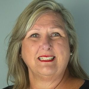 Meet your Posher, Diane